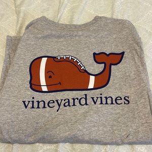 Long sleeve vineyard vine shirt